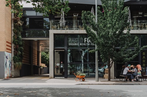 Street scene in Braddon, inner north Canberra