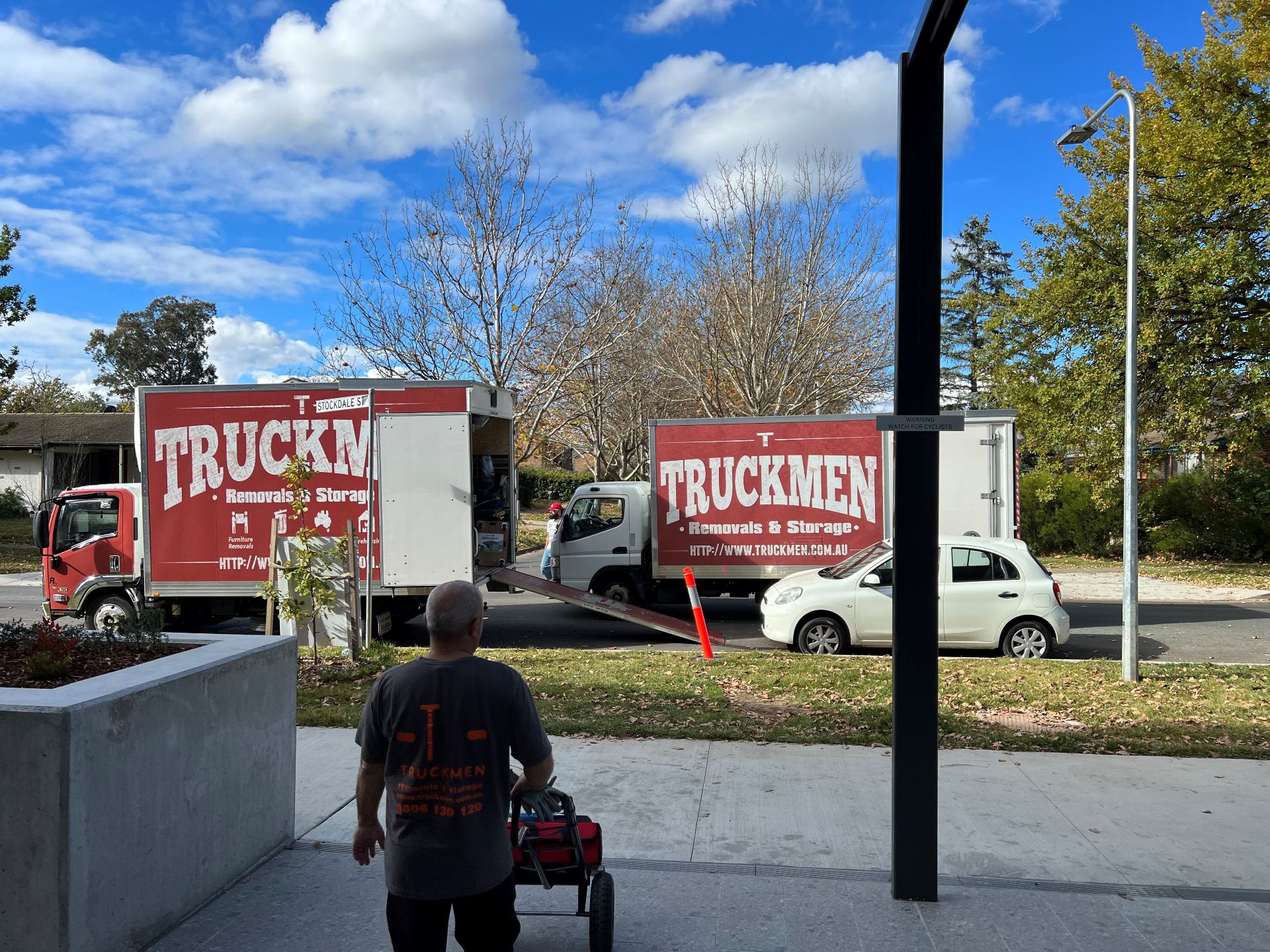 Truckmen team on the job in Canberra